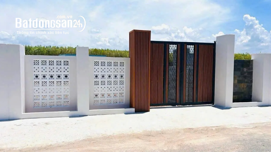 Bán đất vườn nghỉ dưỡng 198m2 gần biển Phước Hải, ngang 8m có thổ cư, giá 1.5 tỷ.
