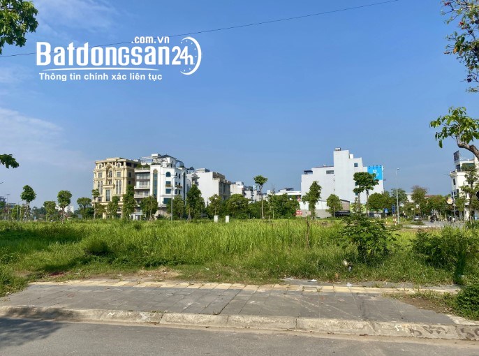 Đất phân lô TĐC Ngọc Thụy, Long Biên – 50m², mặt tiền 5m, vỉa hè rộng, kinh doanh.