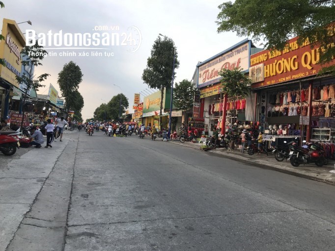 Bán gấp dãy trọ 24 phòng và lô đất góc 2 mặt tiền tại Bình Dương.