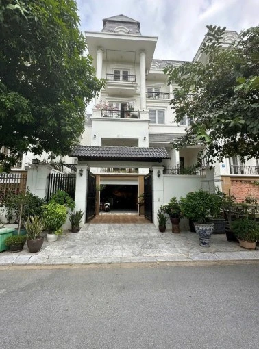Biệt thự song lập KĐT Lideco, Hoài Đức, 145 m², giá 23,9 tỷ, 5 tầng, full nội thất.
