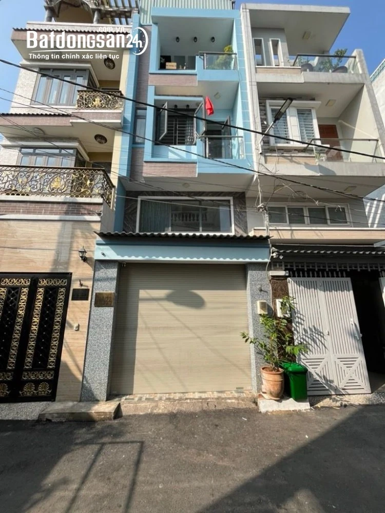 Nhà Thủ Đức, 60m², 4 phòng ngủ, sổ hồng chính chủ, chỉ 10 tỷ.