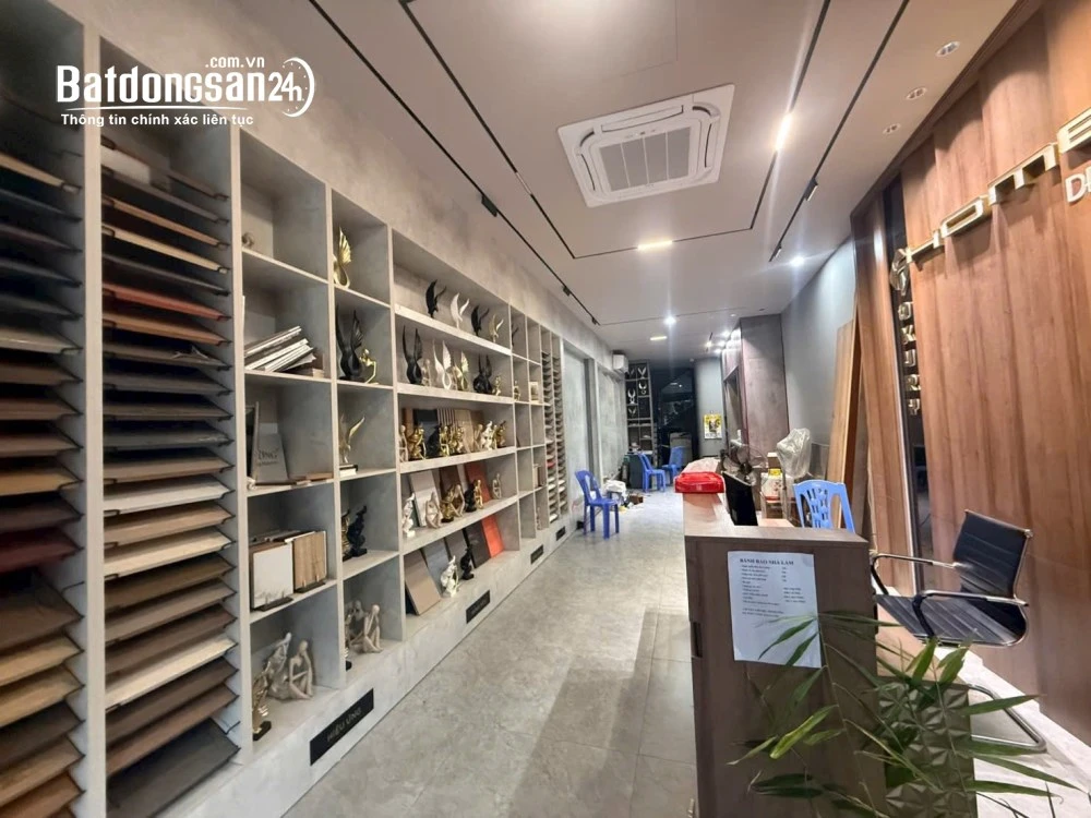  Bán nhà 2 tầng mặt tiền Đỗ Ngọc Du 79m² sổ hồng chính chủ, đang cho thuê dòng tiền, giá 5,x tỷ.