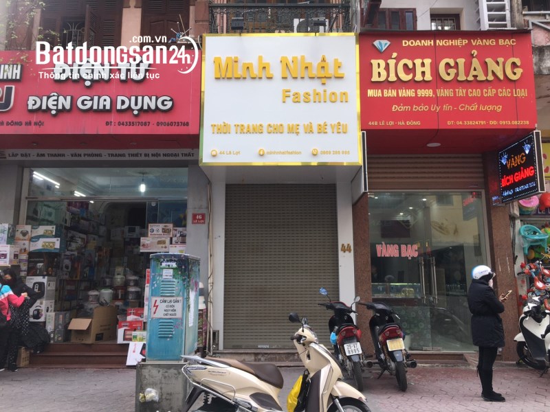 Cần sang nhượng gấp cửa hàng quần áo ở 44 Lê Lợi, Hà Đông
