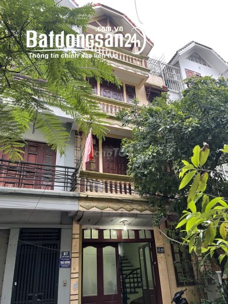 Cho thuê nhà mặt phố Số B8 ngách 22 ngõ 61 Lạc Trung, Phường Vĩnh