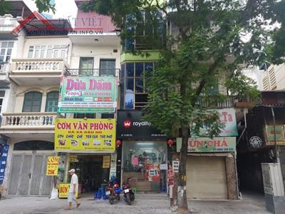 Cho thuê cửa hàng mặt phố 152 Ðội Cấn, quận Ba Ðình, Hà Nội