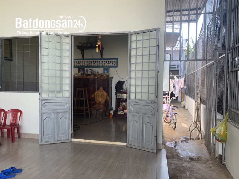 Cần Bán Gấp Nhà Khu Chợ Đ - Buôn Ma Thuột - Đắk Lắk