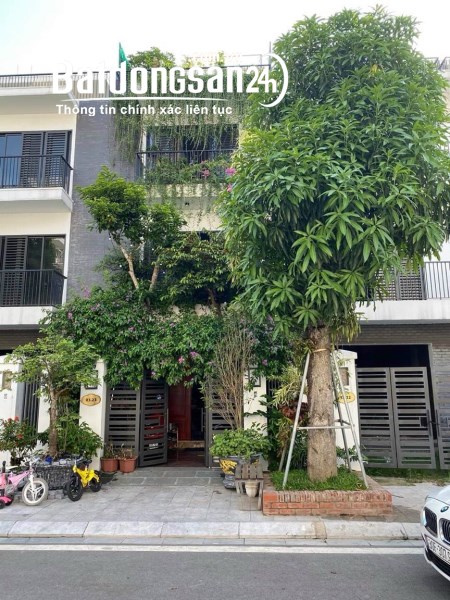 Bán Căn Biệt Thự Sân Vườn Trung Tâm Quận Thanh Xuân 138m2 giá 13 Tỷ