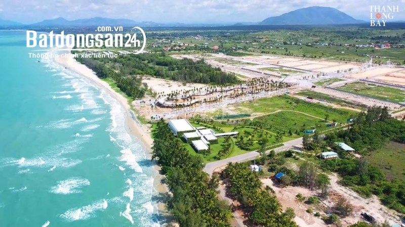 Cần bán resort có dt 108 m2 nằm ở Xã Tân Thành, Huyện Hàm Thuận Nam,