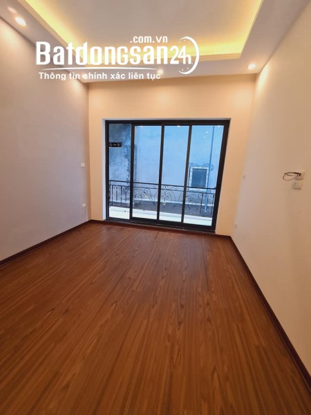 Cần Bán Gấp Nhà Phố Quan Nhân, Quận Thanh Xuân, Dt 5*50m2, Ngõ Ô Tô,