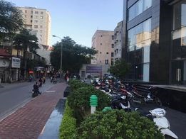 HOT! Lô góc, mặt tiền 14m, mặt phố Nguyễn Tuân, thông sàn, kinh doanh
