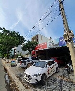 Sang mặt bằng gara kiên cố 200m2, Xuân Thuỷ.