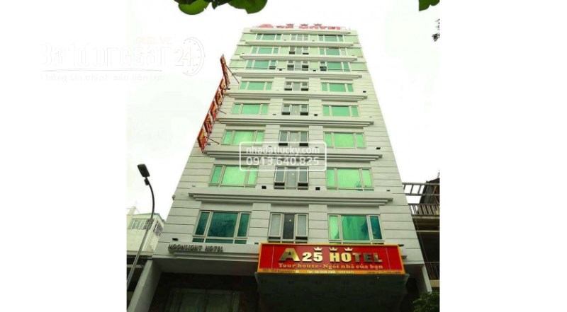 Bán khách sạn cao cấp MT đường Nguyễn Trãi, quận 1-  giá  290 TỶ