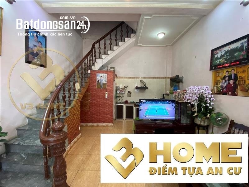 V3home - Cho thuê nhà 3 tầng đường Hùng Duệ Vương