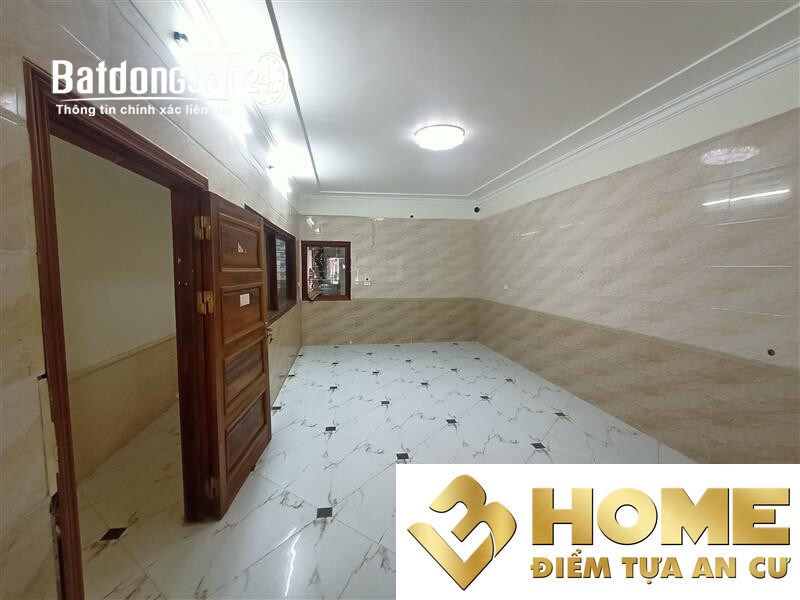 V3home - Cho thuê mặt bằng tại phố Văn Cao