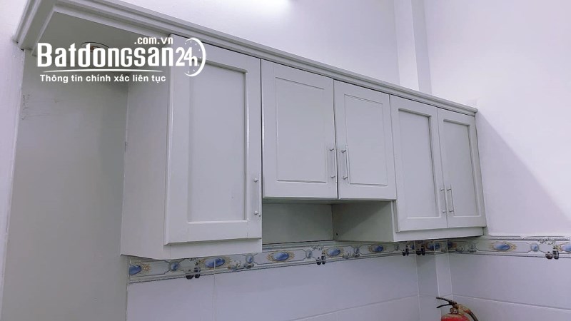 Sát Mặt Tiền Đường Trần Phú, Quận 5, 3 Tầng BTCT, 33m2 Giá 6.1 Tỷ