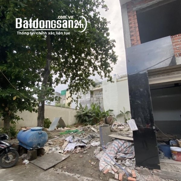 Bán Lô Đất Vàng Quận Tân Phú, DT 80m², Full Thổ Cư, giá 5.6 tỷ(tl).