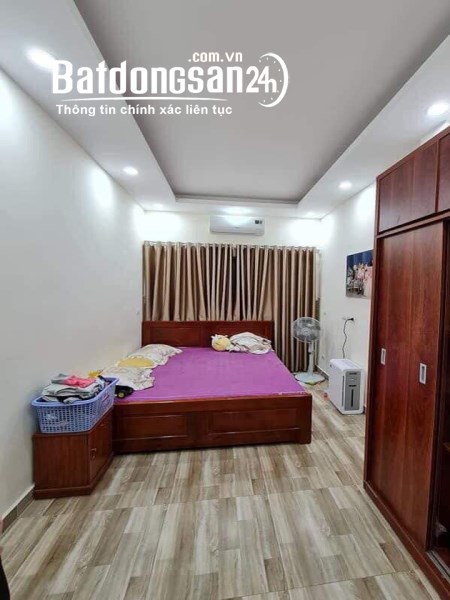 5.15 tỷ! Bán nhà Phùng Khoang, 50m2, MT 4m, nhà đẹp, p.lô. ô tô cực