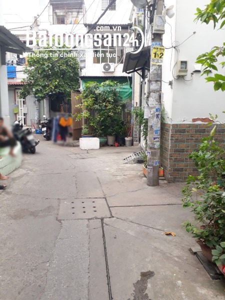 Cho thuê nhà nguyên căn hẻm 3m đường Nguyễn Duy P9 Q8