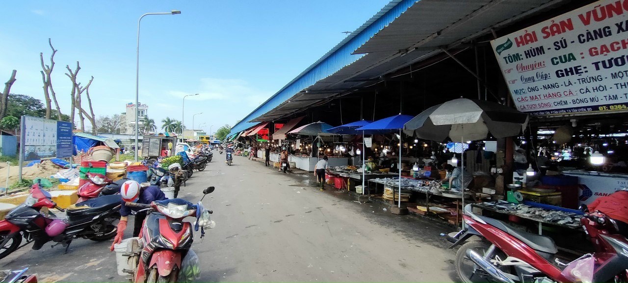 Bán Căn Shophouse ngay trong Chợ Vĩnh Tân