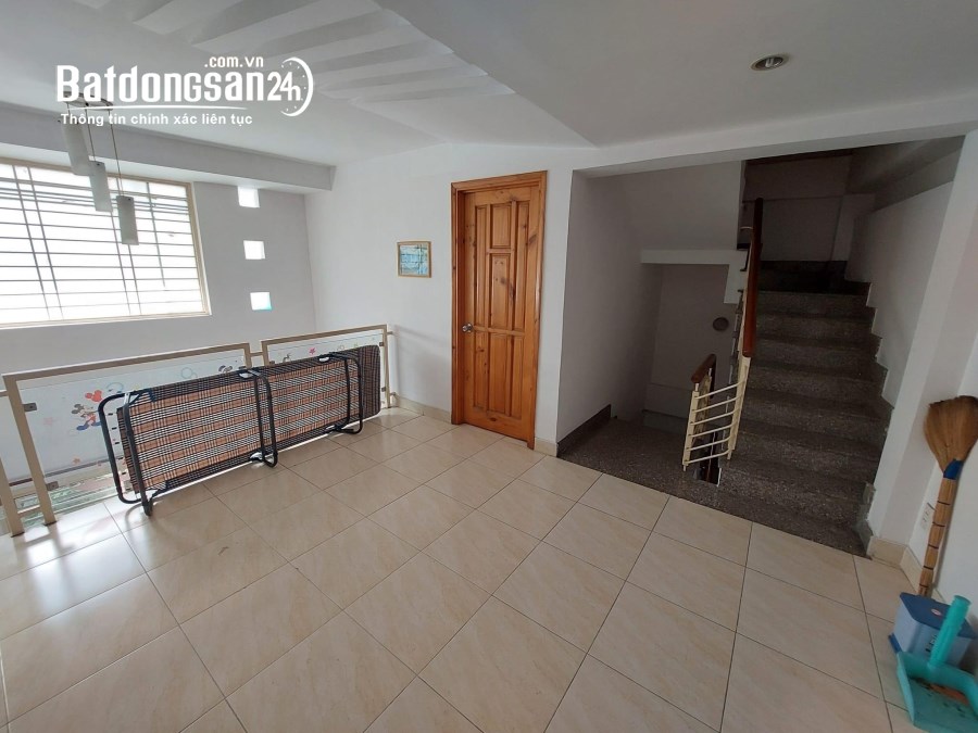 Khu hiếm nhà bán Hồ Biểu Chánh, PN, sát HXH, 5 tầng, trước nhà 3m, dtsd 200m2