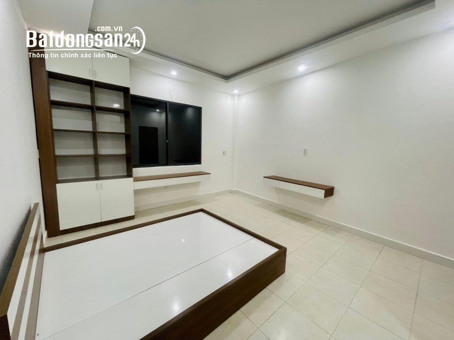 Bán nhà Đường Trần Quang Diệu, Phường 14, Quận 3