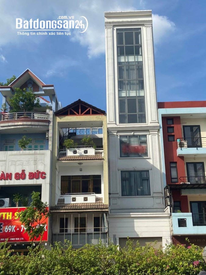 Bán nhà mặt phố Đường Cộng Hòa, Phường 13, Quận Tân Bình
