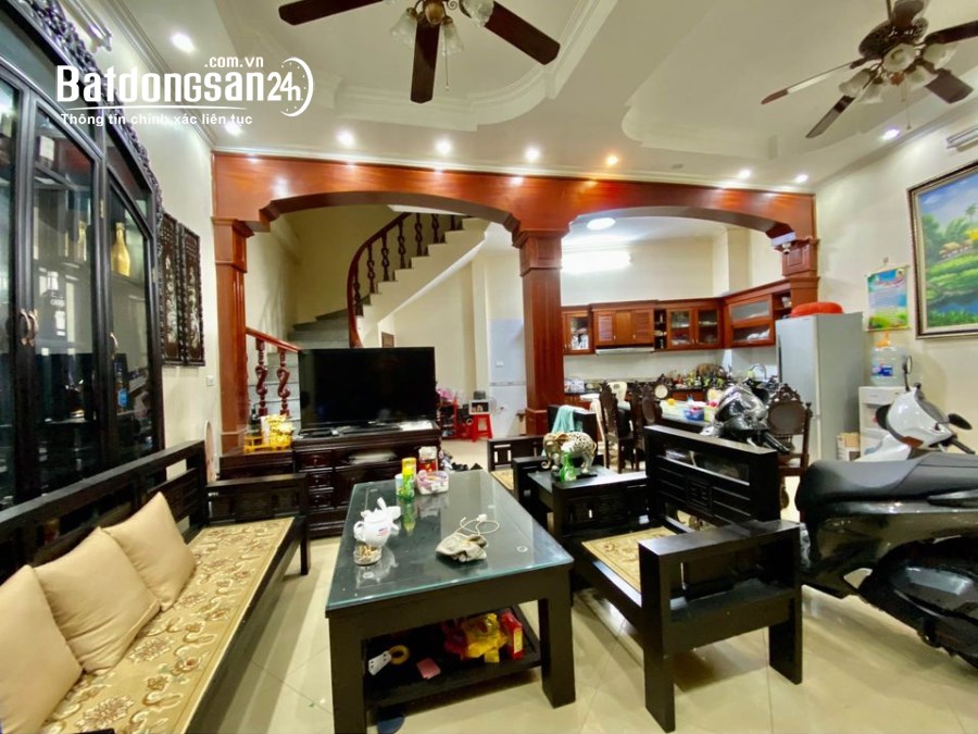 NHÀ ĐẸP 4 TẦNG, XE HƠI NGỦ NHÀ SÁT MT ĐÀO DUY ANH, PN, SỔ VUÔNG, KHU DÂN TRÍ, 70M2