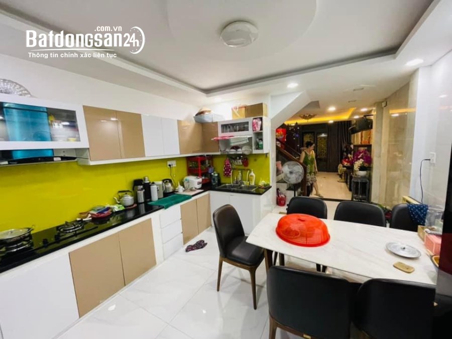 Bán nhà 5 tầng đẹp, HXH, Nguyễn Công Hoan, P7, khu nội bộ VIP , 300m2 DTSD, 10.9 tỷ