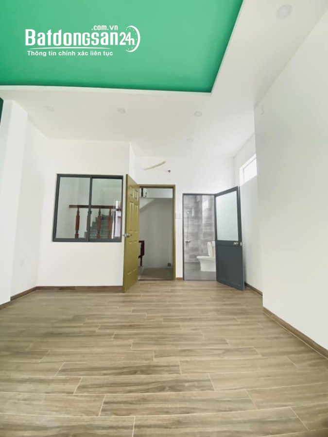 Chủ cần bán gấp nhà đẹp gần mặt tiền Bà Hạt, Q10, hẻm thông, 5 tầng, 3PN, 40m2, 9.2 t