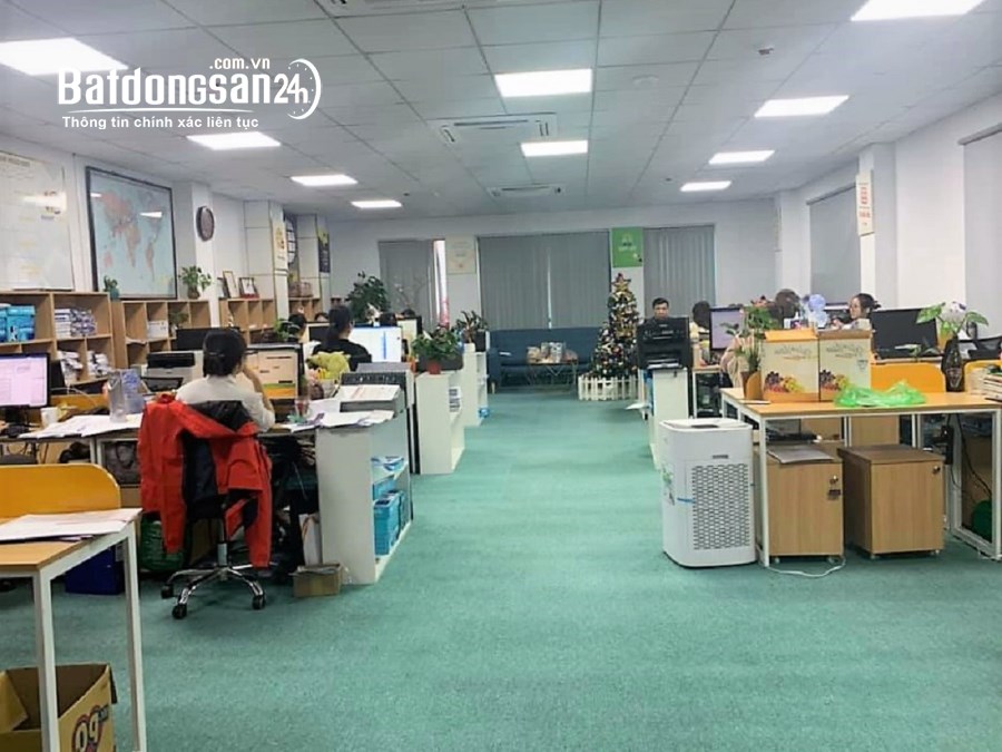 Bán nhà mặt hồ Phương Mai. Hè 2m, oto tránh. Thang máy, thông sàn, KD. 110m2 8T 30Tỷ