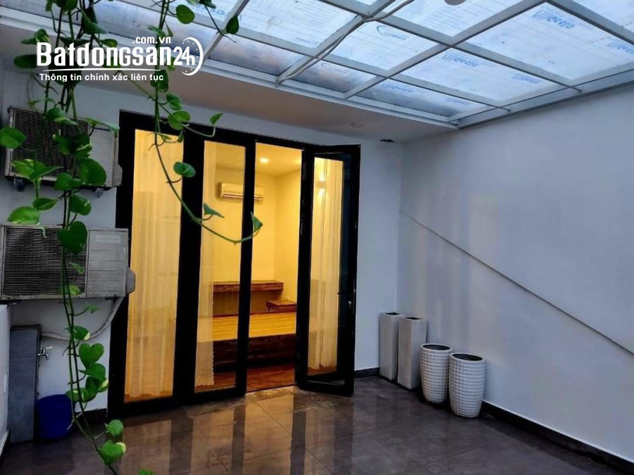Siêu phẩm nhà đẹp gần mt  Võ Thị Sáu, Q3, HXT, đang HĐ sẵn 30tr/th, 3tầng, 40m2, 9.75