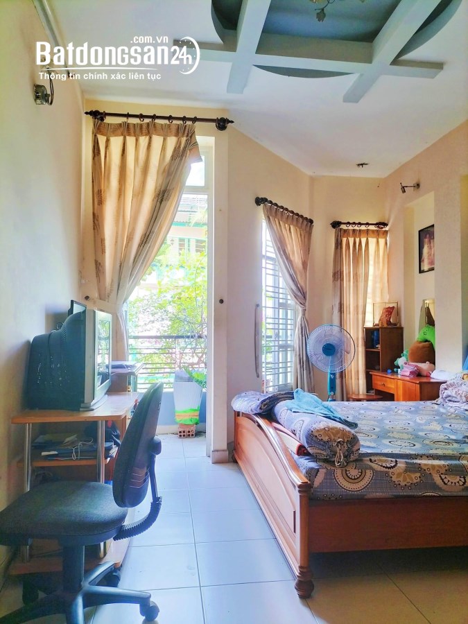Hẻm xe hơi thông đẹp nhất Trường Sa, XH vô nhà 5 tầng, 5PN, đang TN 18 triệu, 70m2