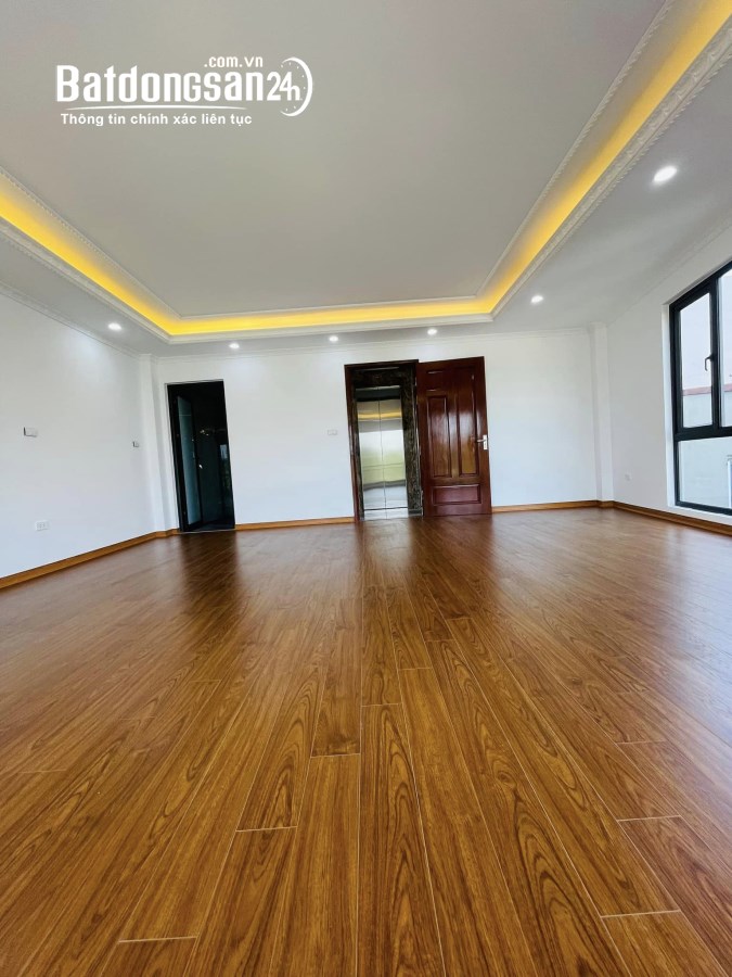 Bán nhà Trần Phú, Mỗ Lao phân lô, ô tô, gần phố, thang máy 39m2x5T, 6.35 tỷ
