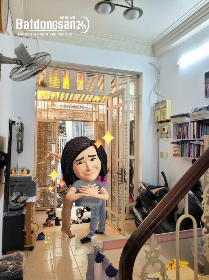 Khu hiếm nhà bánh HXH Nguyễn Trọng Tuyển, 1 sẹc, an ninh 3 tầng, 4PN, 33m2, 5.5 TỶ