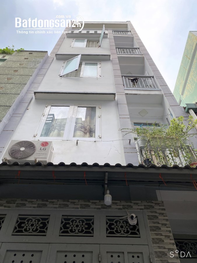 Bán gấp nhà 5 tầng HXH, đường 3.2, Q10, TN 40 triệu, 11PN, 11WC, nở hậu, 62m2, 10.6 t