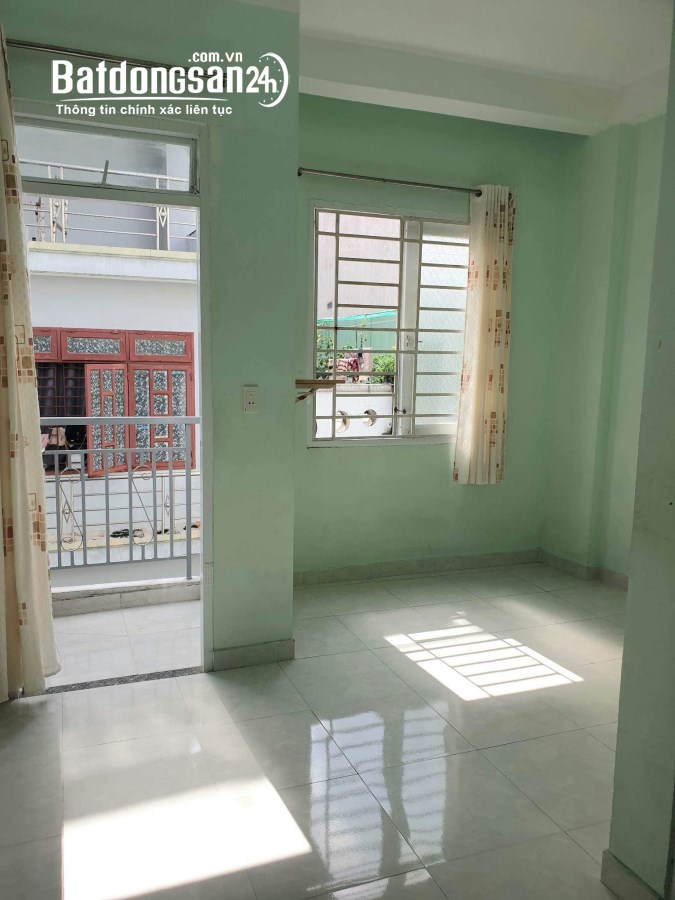 Bán gấp nhà 5 tầng HXH, đường 3.2, Q10, TN 40 triệu, 11PN, 11WC, nở hậu, 62m2, 10.6 t