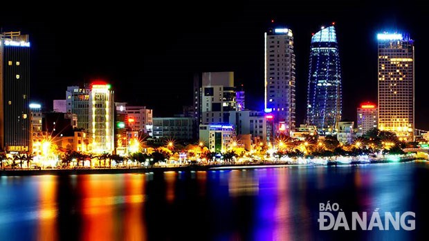 Cần bán mặt tiền 4 tầng đang Kinh doanh tại đường thời trang sầm uất Lê Duẩn
