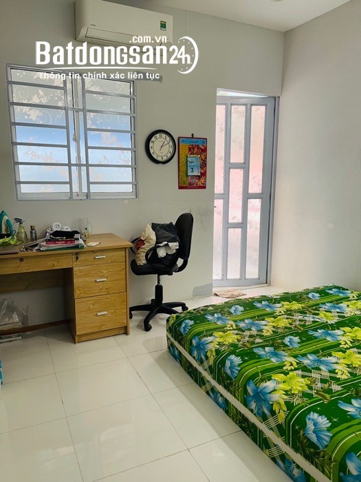 + Bán nhà PVT p2q5-20m2-2 tầng-4.2 tỷ      
