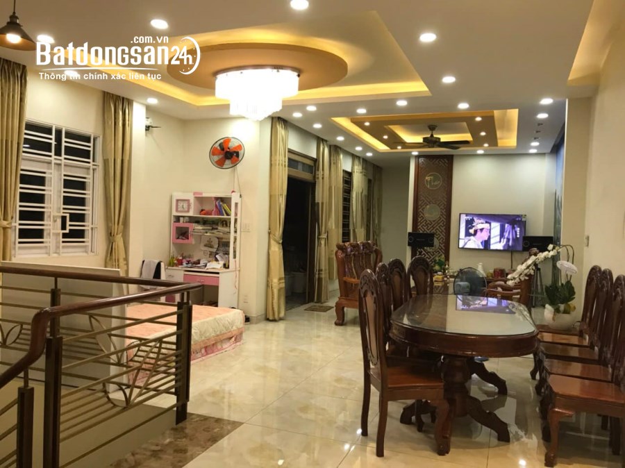 (Tân Phú)Bán gấp căn góc 2mặt tiền thu nhập 50tr/th,Gò Dầu 115m2(5mx 20)2lầu,17.8tỷ .