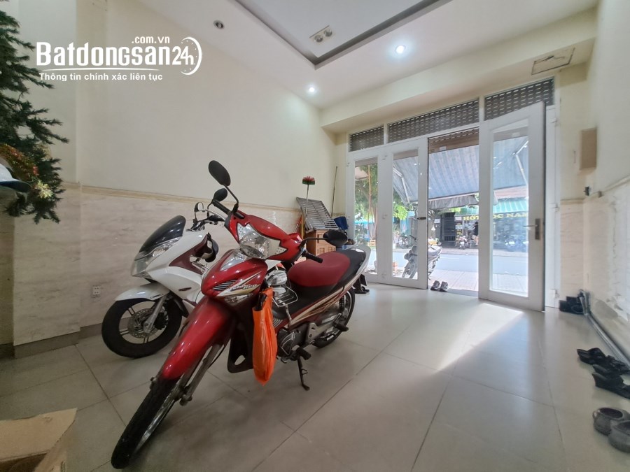 Bán nhà mặt tền đường Nguyễn Ngọc Nhựt, Phường Tân Quý, Tân Phú, giá chào 12.2 tỷ