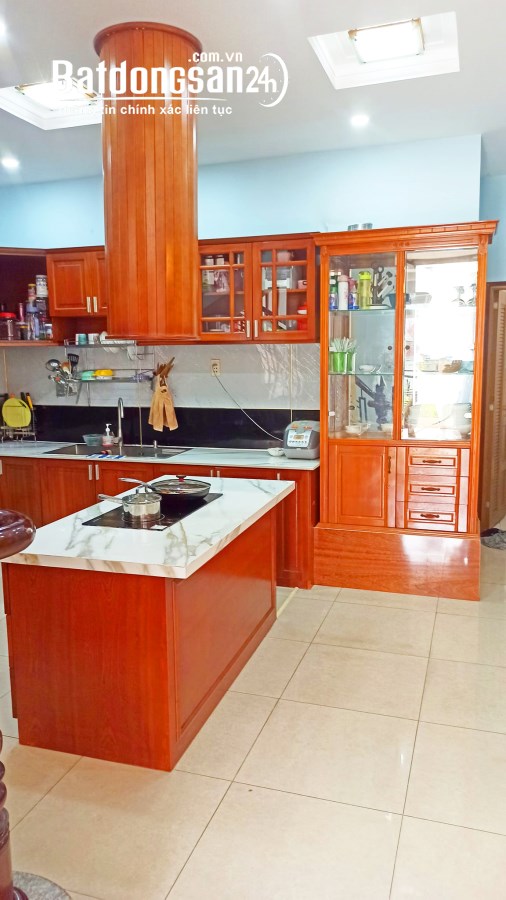 MẶT TIỀN ĐƯỜNG NI SƯ HUỲNH LIÊN, NHÀ ĐẸP 6 TẦNG, NGANG KHỦNG 7M, DT 108M2 