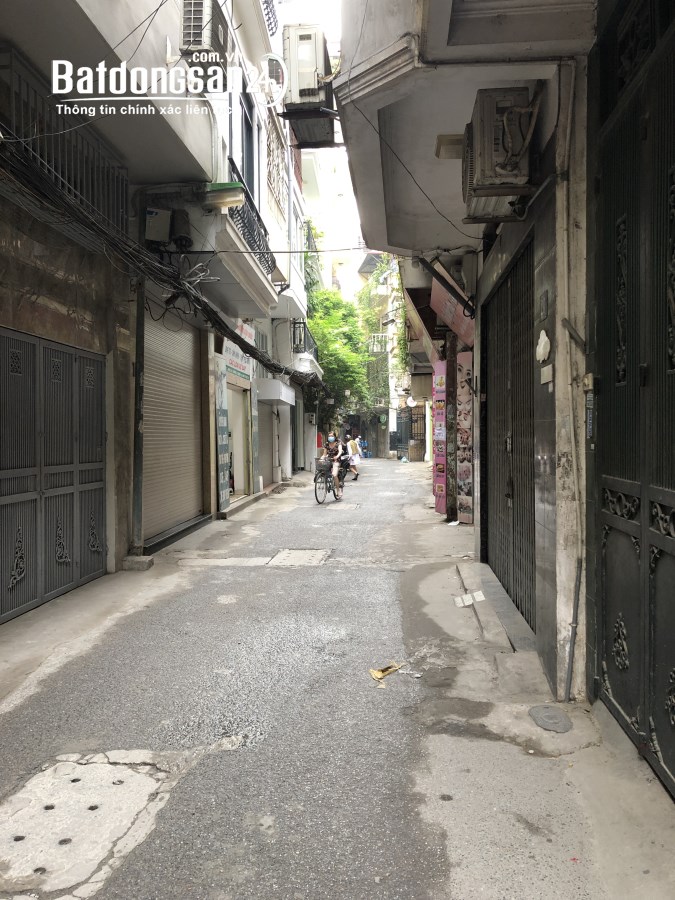 Bán nhà Đê La Thành, Đống Đa, 36m2, 5 tầng, gara ô tô chỉ hơn 7 tỷ