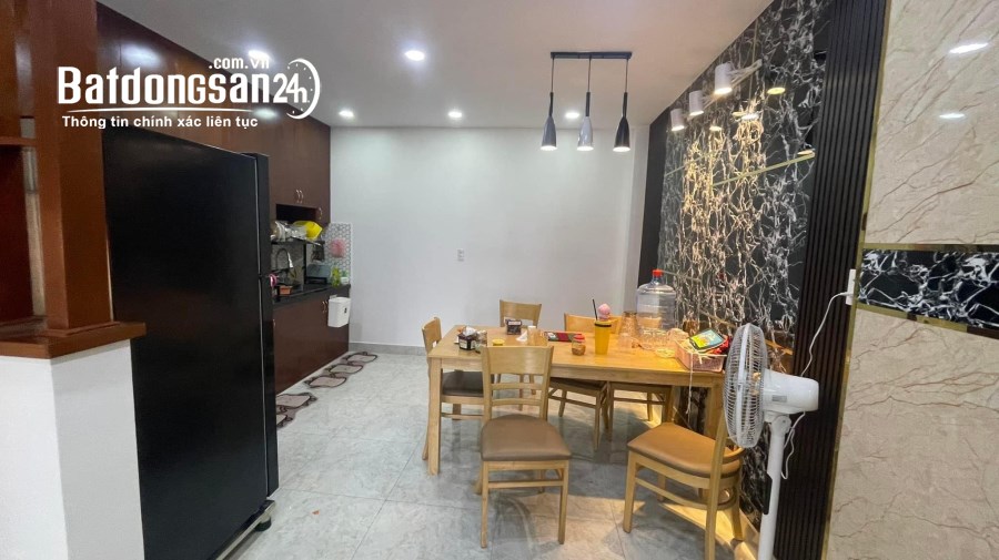 HXH ngủ nhà, sổ đẹp, 5 tầng Nguyễn Trọng Tuyển, vừa ở vừa KD, full NT, 47m2, 11.99tỷ