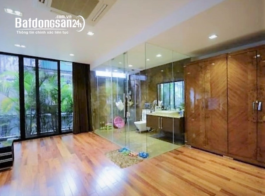 BÁN NHÀ PHỐ VÕ CHÍ CÔNG. Hè 8m, 10 Làn OTO. 80m2 x MT6.5m x 5Tầng. Giá 27Tỷ