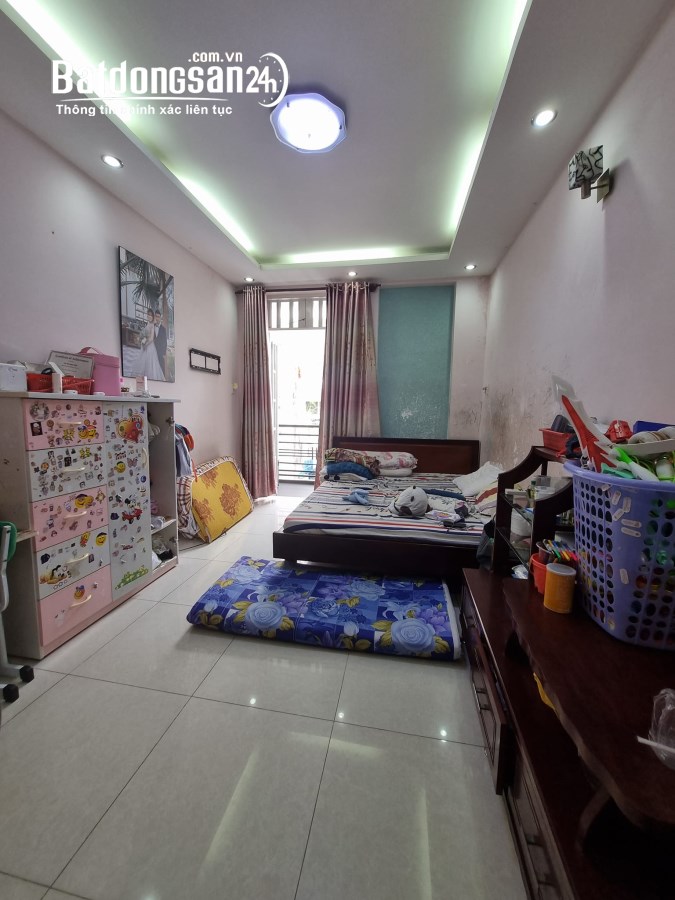 Bán nhà Đường Cách Mạng Tháng Tám, Phường 13, Quận 10