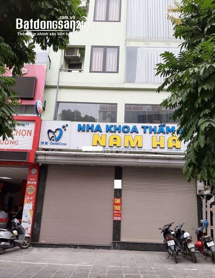 Nhà mặt phố Nguyễn Khang - Diện tích 70m2 x 4 tầng, mặt tiền 7m , hè rộng