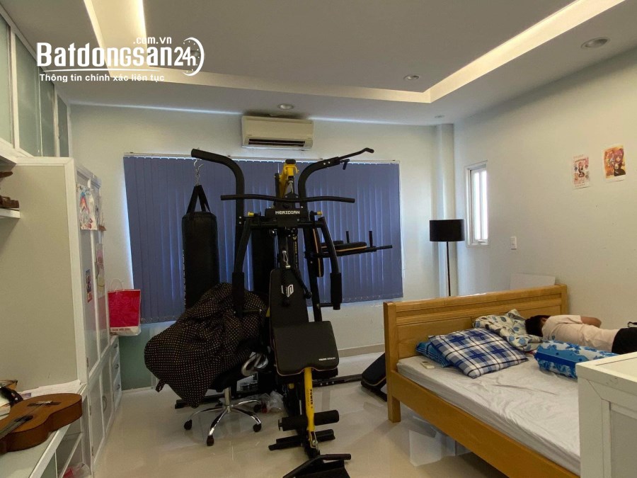 Bán nhà HXH gần MT Nguyễn Duy Dương, Q10, 5 tầng, TN 40 triệu, nở hậu 7PN, 85m2 15 ty