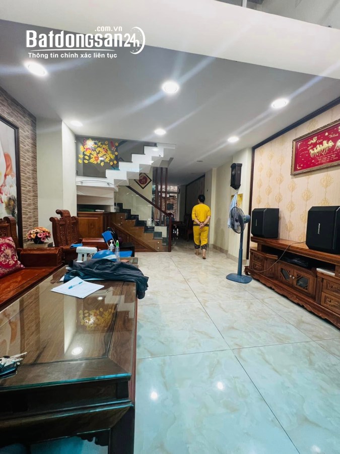 Bán gấp nhà đẹp 5 tầng Trường Sa, khu yên tĩnh, ngang 4.3m, 5PN, 62m2 nhỉnh 10 tỷ