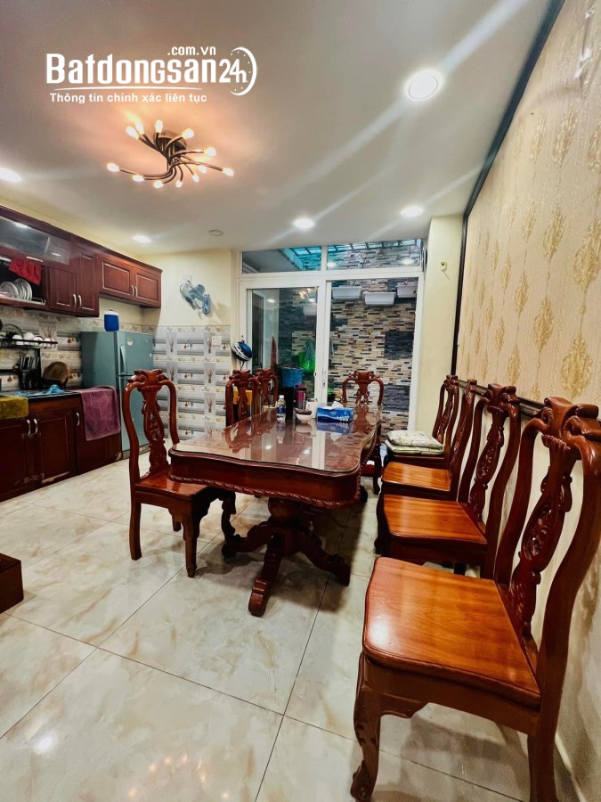 Bán gấp nhà đẹp 5 tầng Trường Sa, khu yên tĩnh, ngang 4.3m, 5PN, 62m2 nhỉnh 10 tỷ