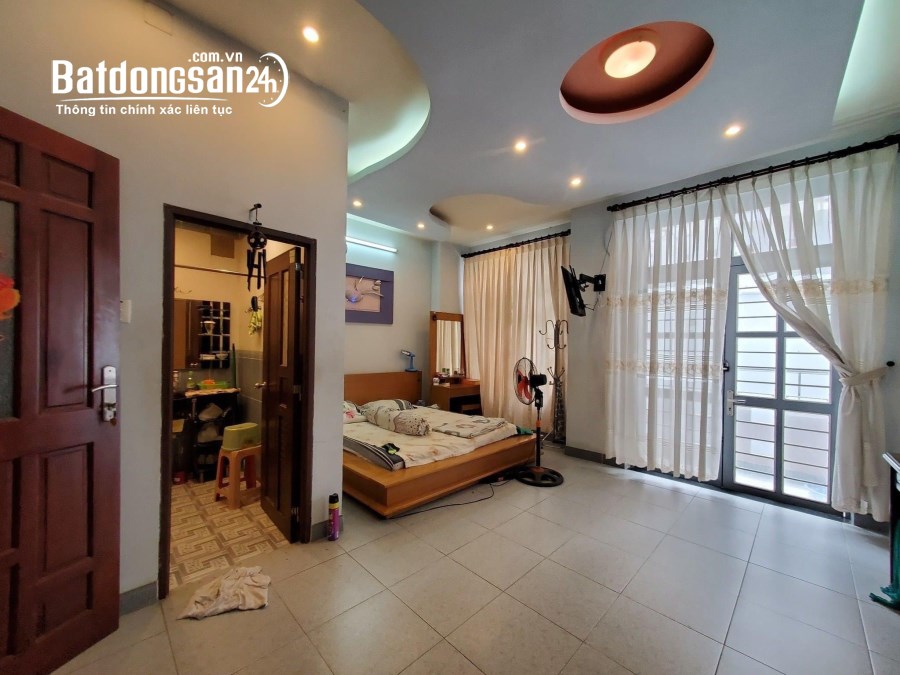 Bán nhà khu VIP, HXH, Thành Thái, Q10, ngang 4.65m*13m, 4 tầng, 4PN, sổ A4, 10.5 tỷ